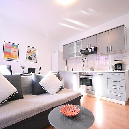 Apartment Mia Zadar Extérieur photo